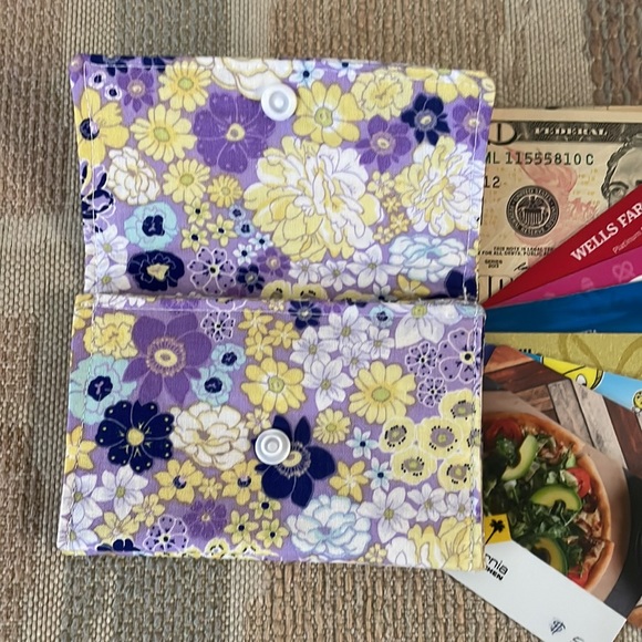 Stylish Snap Card Wallet/Business Card/Gift Card Holder made with Cotton Fabric - Picture 3 of 7